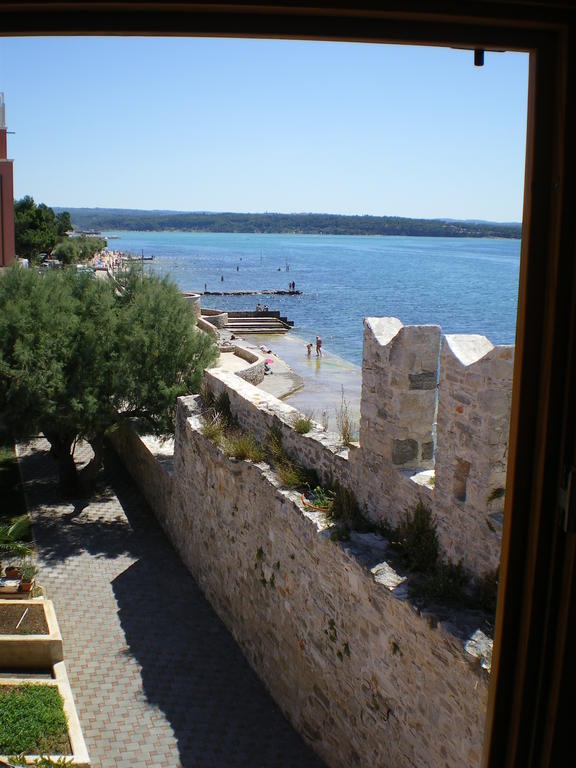 Apartments Edo Novigrad Istria Habitación foto